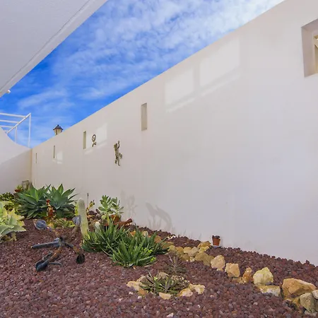 La Isla * 카로보네라스